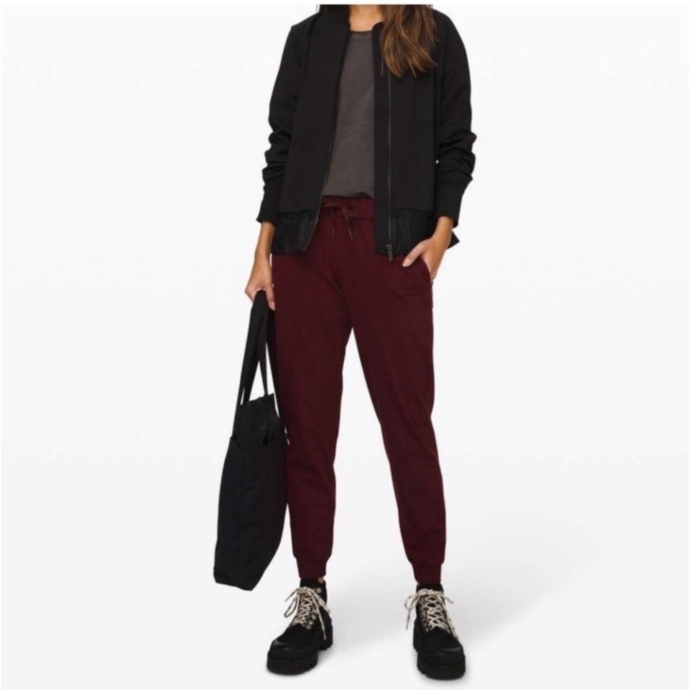 Lululemon On the Fly Jogger Luxtreme Garnet Burgundy Drawstrings Pants - Picture 3 of 13